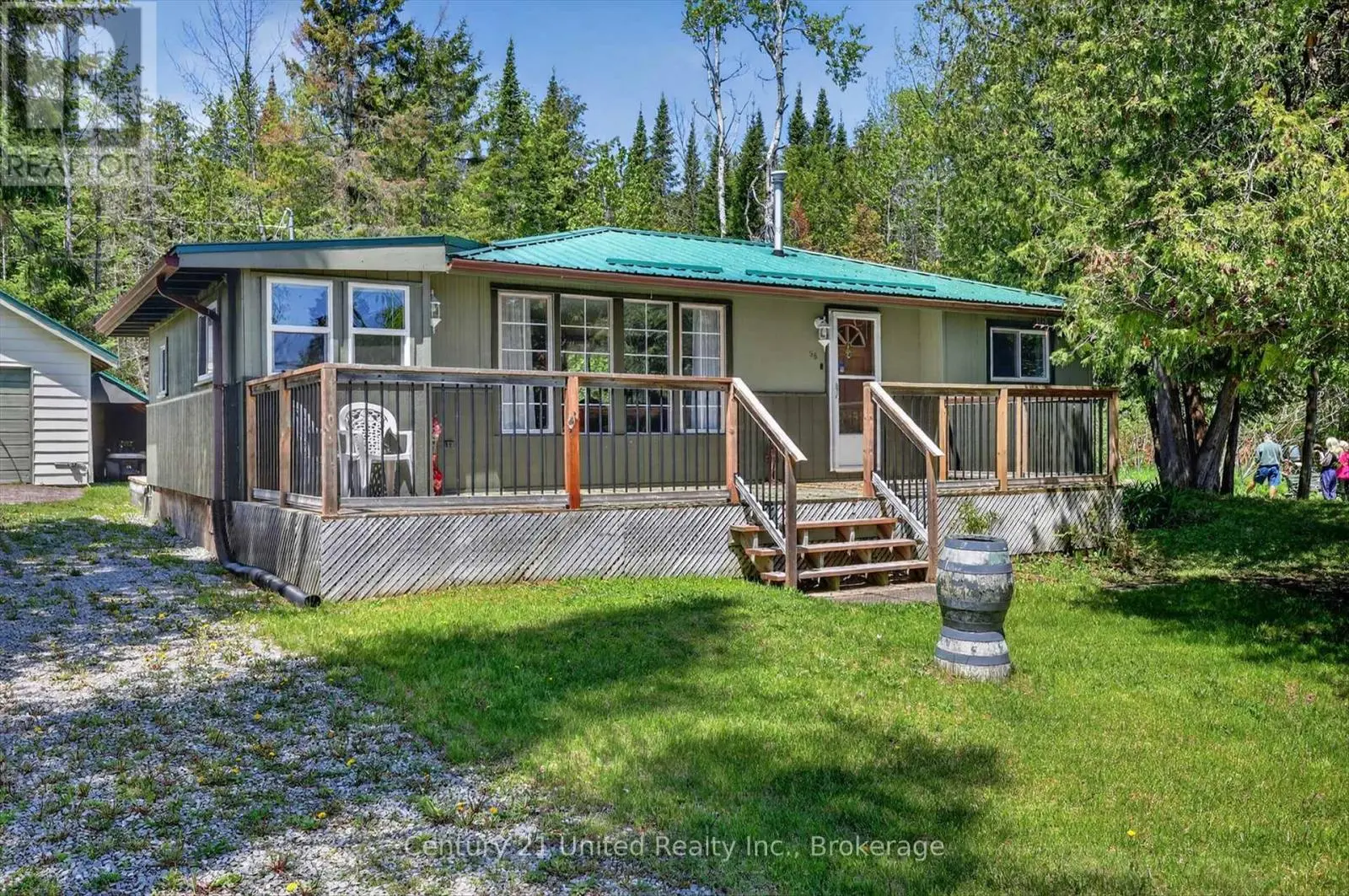 98 Lakeview Cottage Road, Kawartha Lakes (Bexley)